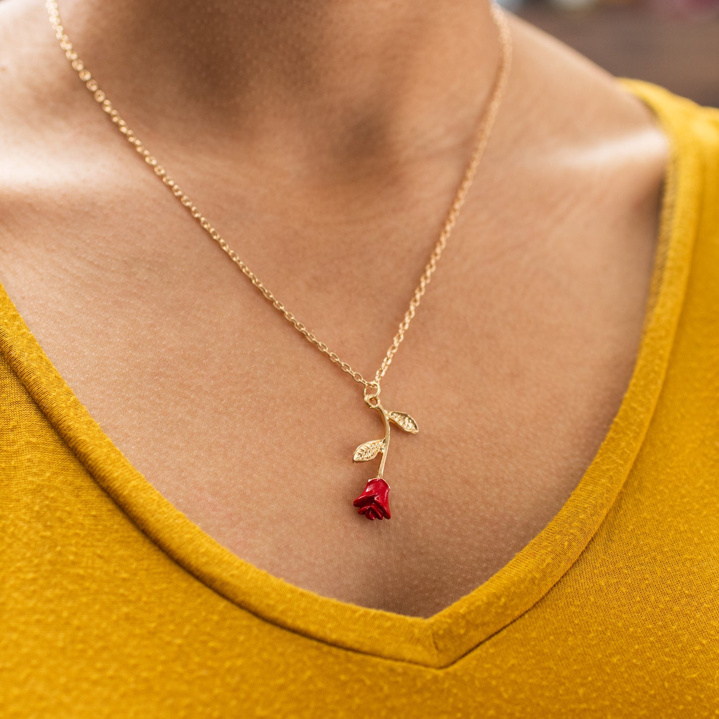 Red Rose Pendant Necklace
