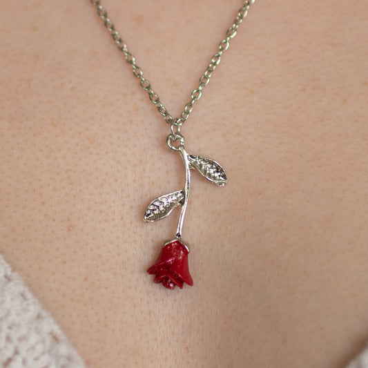 Red Rose Pendant Necklace