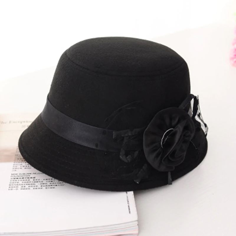 Ladies Bucket Hat w/ Rose