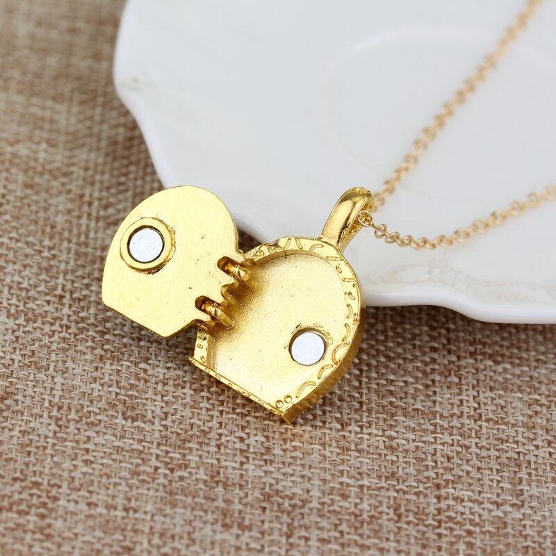 Hobbit Hole, Lord of The Rings Pendant Locket Necklace
