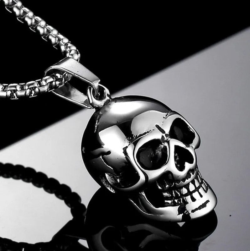 Skull Pendant Necklace