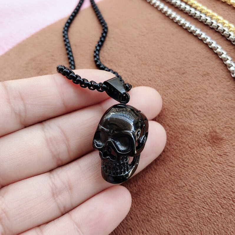 Skull Pendant Necklace