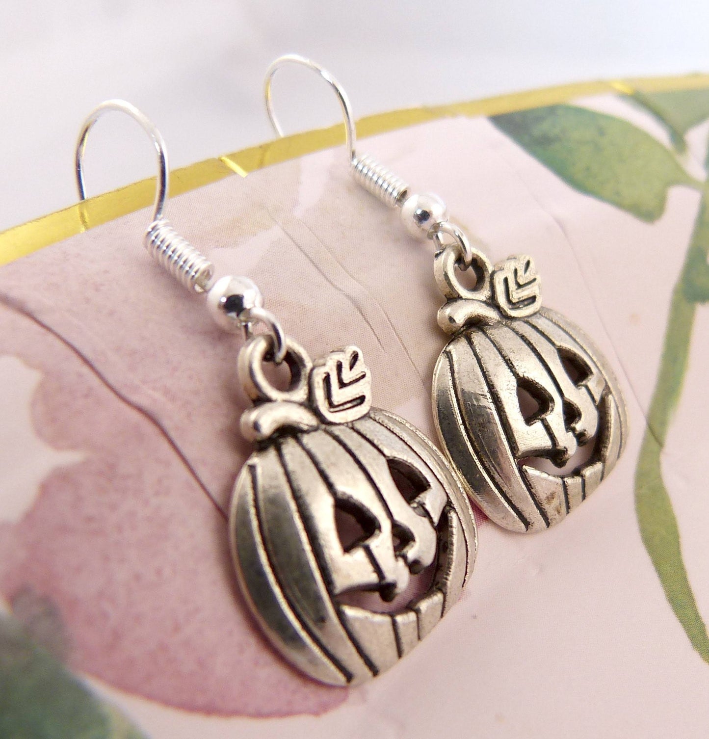 Silver Jack-o-Lantern Pumpkin Halloween Jewelry Set