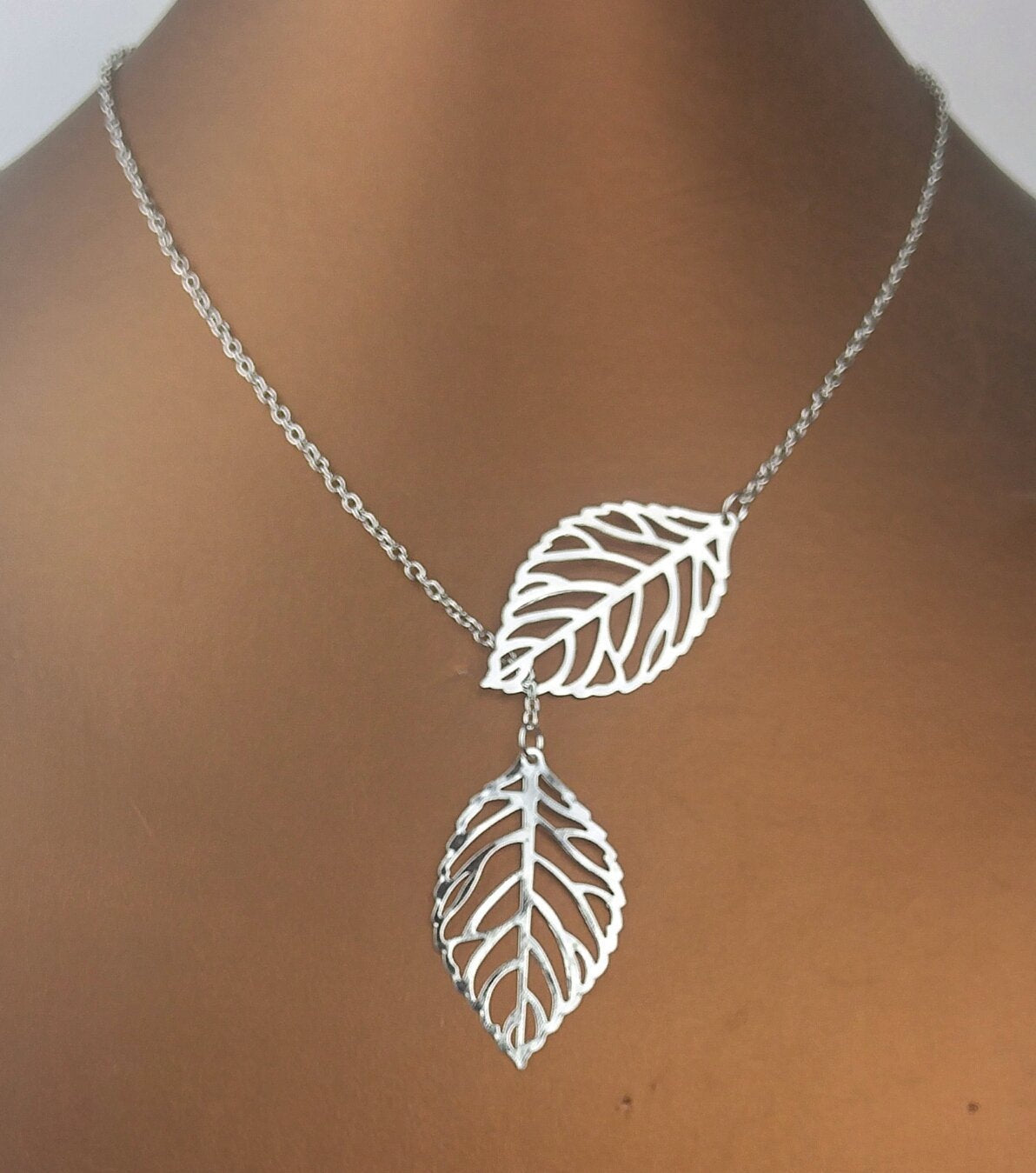 Beautiful Double Leaf Stranded Necklace
