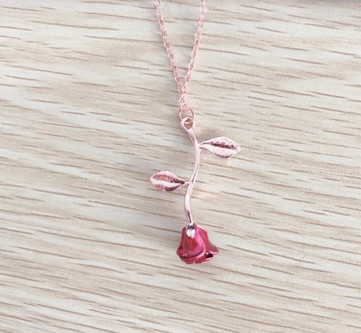 Red Rose Pendant Necklace