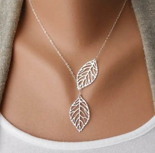 Beautiful Double Leaf Stranded Necklace