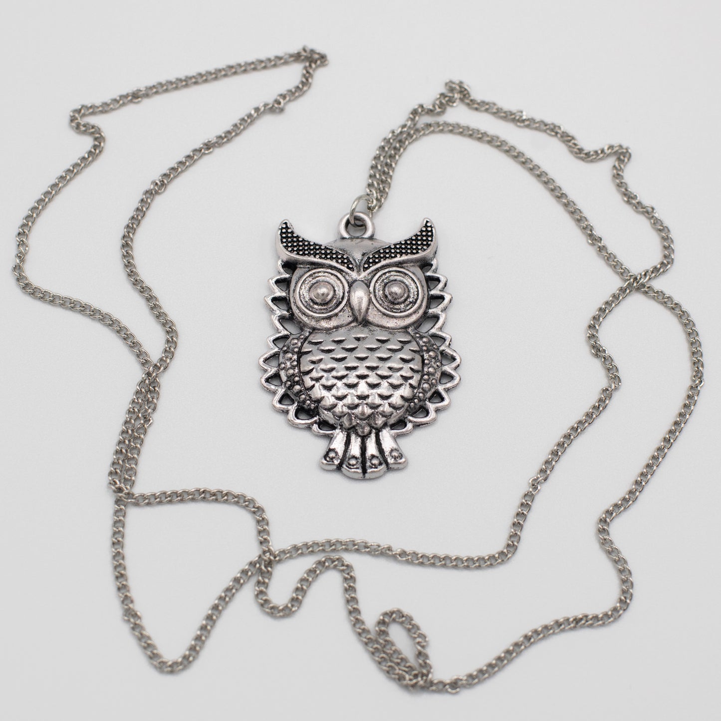 Stylish Silver Owl Pendant Necklace
