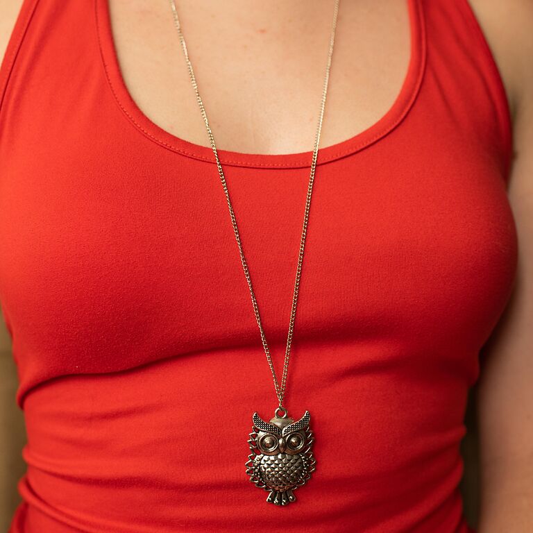 Stylish Silver Owl Pendant Necklace