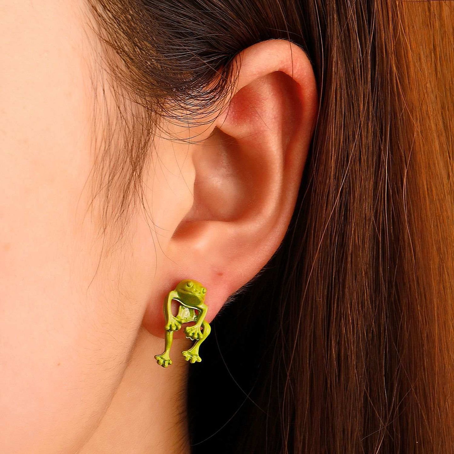 Pair of Cute Green Frog Stud Earrings