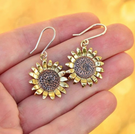 Golden Sunflower Simple Earrings
